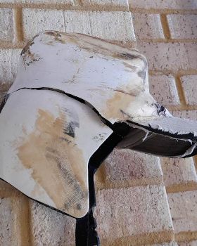 Split helmet
