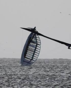 sailrocket looping