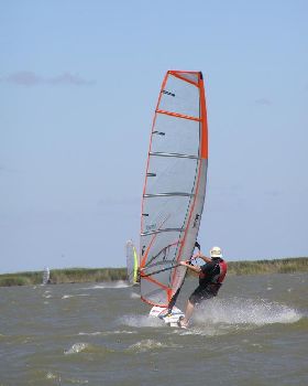 Chris sailing at Boggy Lake on Saturday the 10th of Febuary 2007