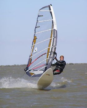Geoff sailing at Boggy Lake on Saturday the 10th of Febuary 2007