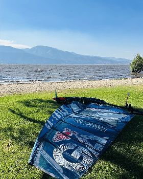 Windsurfing Washoe Lake