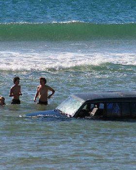 New artificail Reef -"Pajeros" Southport River Mouth