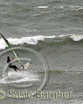 midcoast waves - Dean Ryles, ? and ?