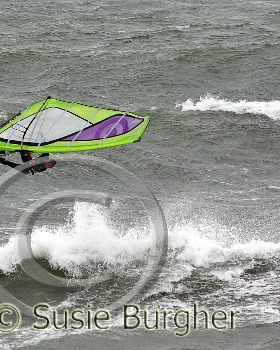 midcoast waves - Dean Ryles, ? and ?