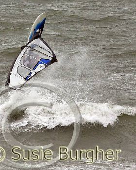 midcoast waves - Dean Ryles, ? and ?