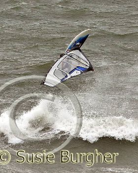 midcoast waves - Dean Ryles, ? and ?