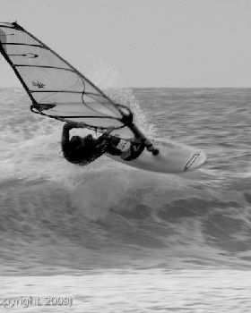 Pete Ross and Maris Naish testing the OES 2010 Twin Fin 90 and 95  at Walkers Rocks West South Austr