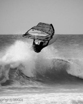 Pete Ross and Maris Naish testing the OES 2010 Twin Fin 90 and 95  at Walkers Rocks West South Austr
