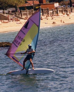 Comfy, back to sail, 80s