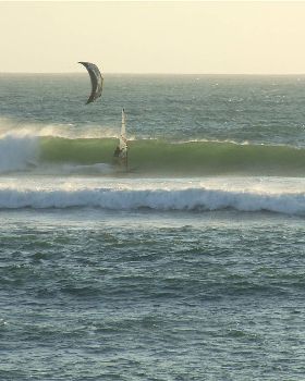 Ben AFP Boxing Kanga,South Lip Slide and Burrows looking into  Sunset  pipe to the big vag