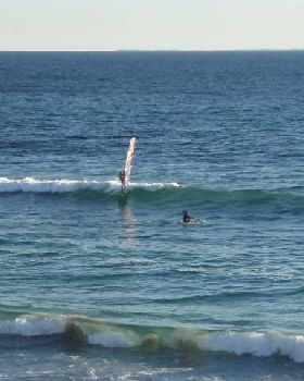 Bertie light wind wave sailing