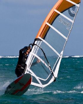 8.30 am sail