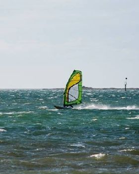 windsurfing "reeves"
