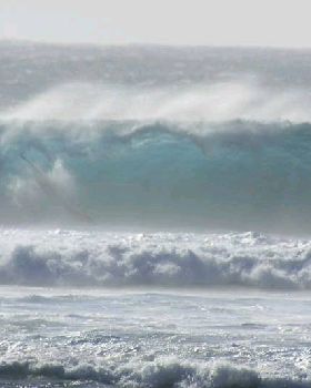 Mega Windsurfing Wipeout