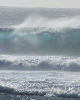 Mega Windsurfing Wipeout