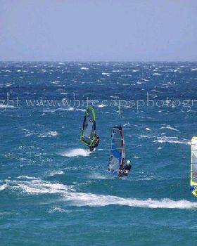 SHQ Cup event Wave pics at Warratah Bay on Tue