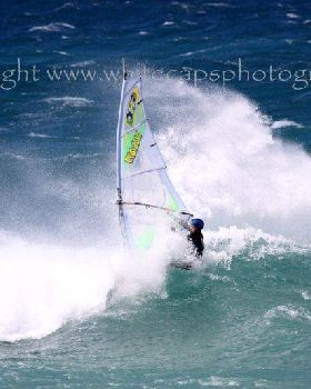 SHQ Cup event Wave pics at Warratah Bay on Tue
