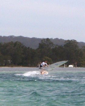 24/12/09 - NE 20-25 Lake Macquaire