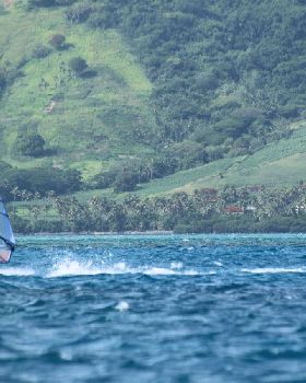 Speed run off Nananu-I-Ra