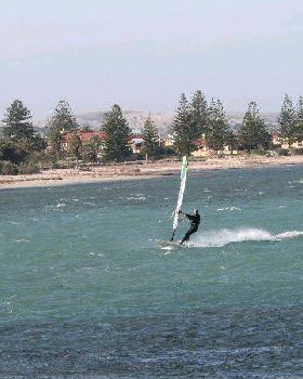 25+knot SE