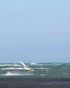 25+knot SE