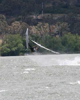 lake burley griffin