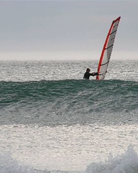 Light Wind wave sailing