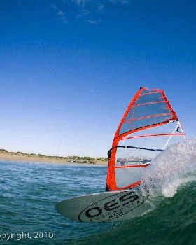 Fast Fredo water shot photo's