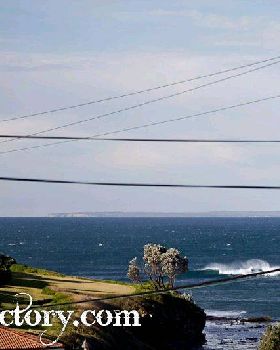 Gerroa - Wednesday 18 August - Main Break