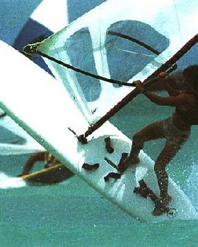 revival Windsurfer Rocket 1977 01