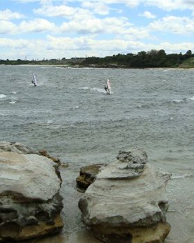 LaPerouse was windier than this looks - 16 Oct 2010