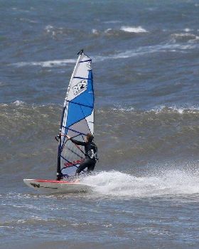 Round one Winner - James Toth on a glassy Posso wave