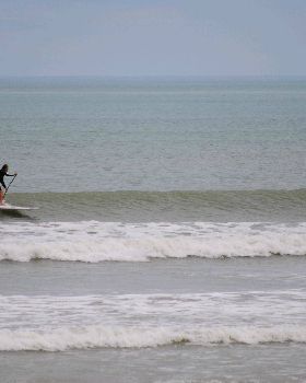 The wind didn't arrive but small wave SUPn was fun