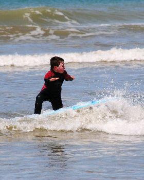 The wind didn't arrive but small wave SUPn was fun