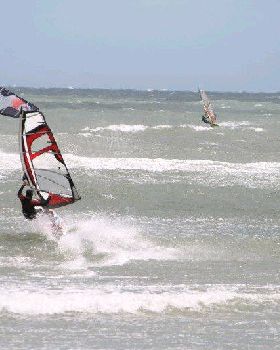 afternoon session gusts to 45knots