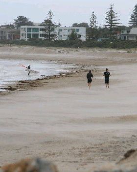 afternoon session gusts to 45knots