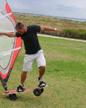 No Wind in Perth = Get the Turf Dog Out for a Laugh
