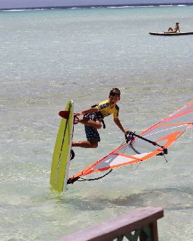 Alex age 9,one handed,tail grab,gecko