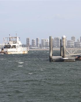 grand gold coast monday