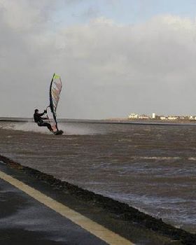 Martyn Ogier @ 49kts West Kirby Dec 2011