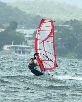 Valentine Dec 27th 2011 - 25-30kts SSW