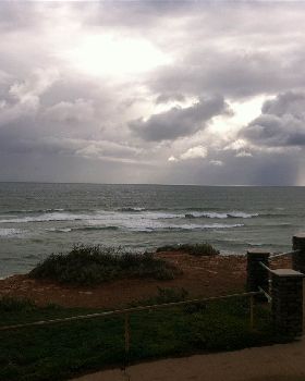 Late arvo Mid coast - few kranking sets