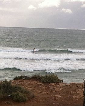 Late arvo Mid coast - few kranking sets