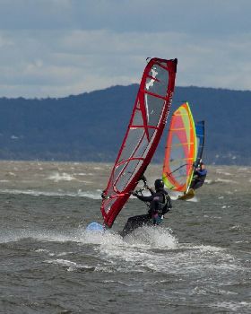 Canton 18-8-12 20 -30kt WNW