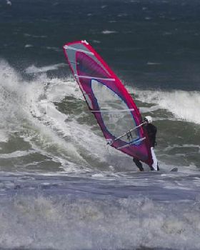 SHQ Sandy Point Wave clinic