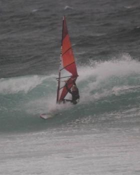 Duncan sailing Maroubra Beach in a Southerly