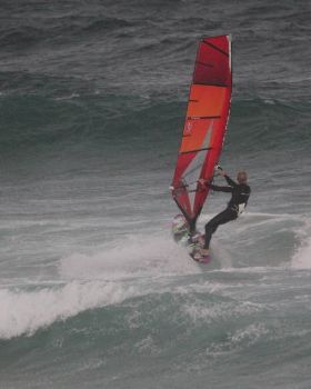 Duncan Sailing Maroubra in a Southerly