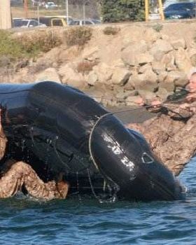 Navy-SEAL-balancing-act