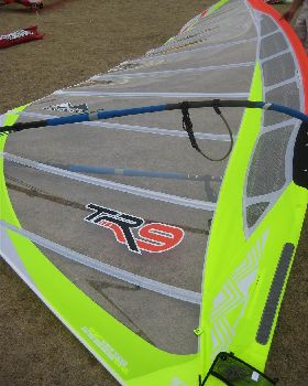 Mauisails TR9