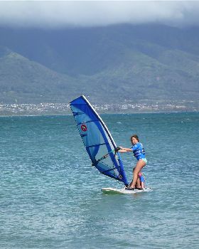 kids windsurfing